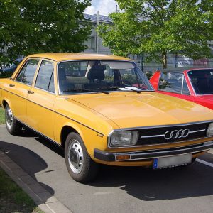 audi x200